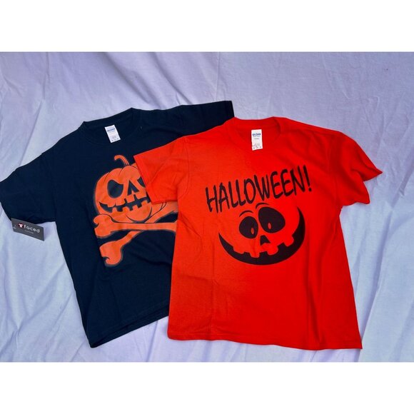 Halloween Themed Pumpkin Graphic T-Shirts Set Of 2 | Gildan Unisex Sizes - Picture 1 of 3